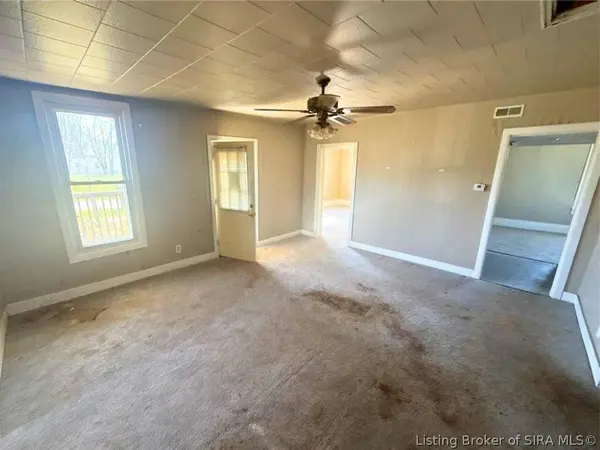 35 N McKinley ST, Campbellsburg, IN 47108