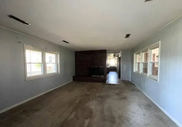110 W Pierson Street, Fredonia, KY 42411
