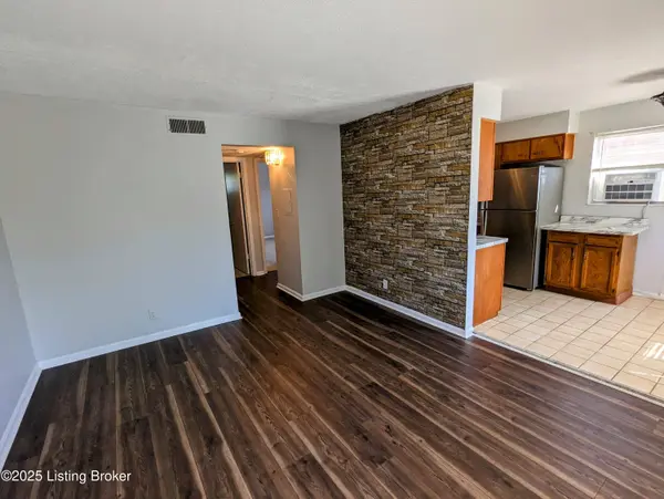 3523 Georgetown Pl, Louisville, KY 40215