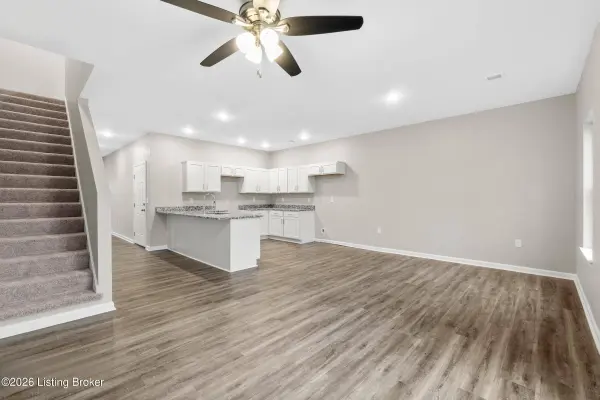 3205 Maldon Ct, Louisville, KY 40216