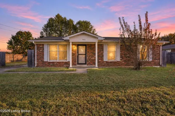402 Dogwood Dr