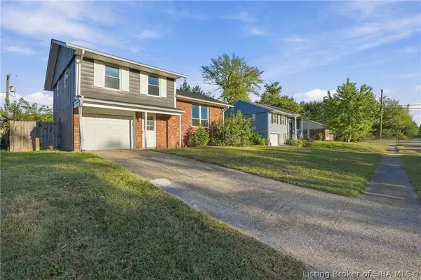 1706 Tennyson DR, Clarksville, IN 47129