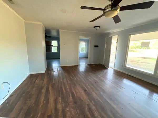 82 Ingleside Road, Kevil, KY 42053