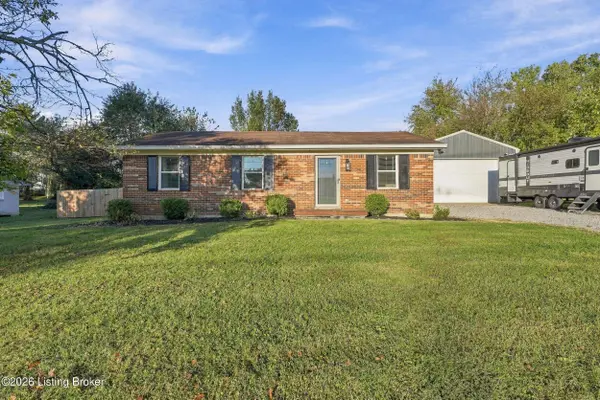 741 Ardmore Ln