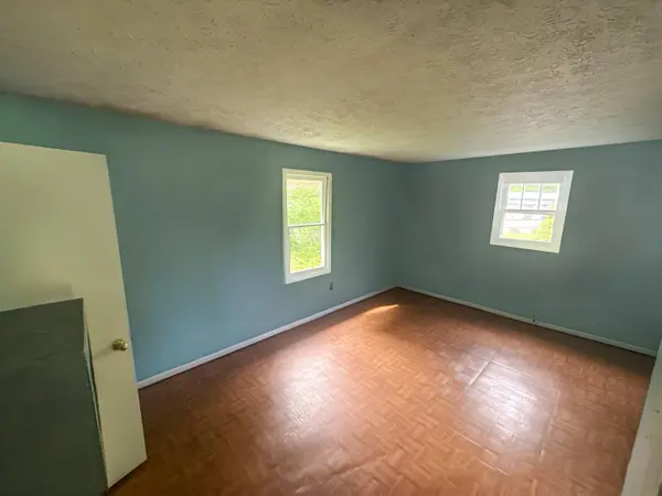 2101 Town Hill Road, Jackson, KY 41339