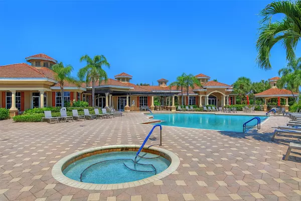 Bell Tower Park: Located in the heart of South Fort Myers