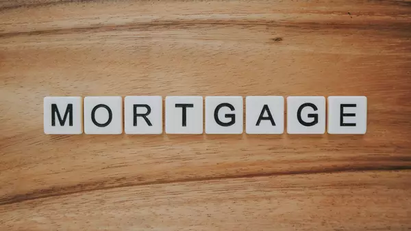 6 Essential Tips for Choosing the Right Mortgage Lender
