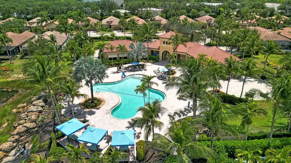 Living in Bonita Isles in Bonita Springs, Florida: Community, Lifestyle & a Lakefront Home for Sale