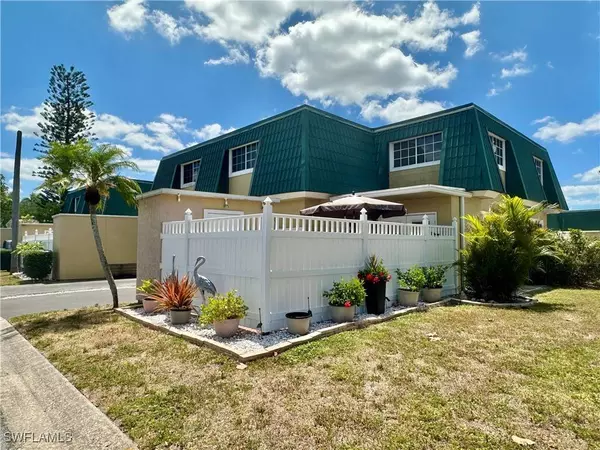 4796 Harbour Cay BLVD, Fort Myers, FL 33919
