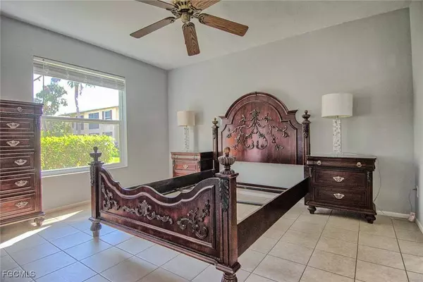 1100 Pondella RD #807, Cape Coral, FL 33909