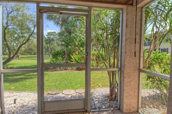 1100 Pondella RD #807, Cape Coral, FL 33909