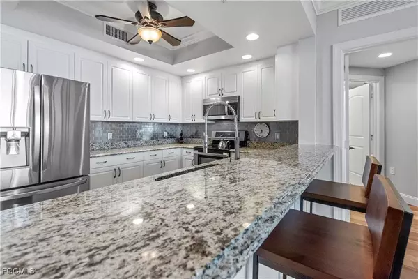 2090 W 1st ST #I409, Fort Myers, FL 33901