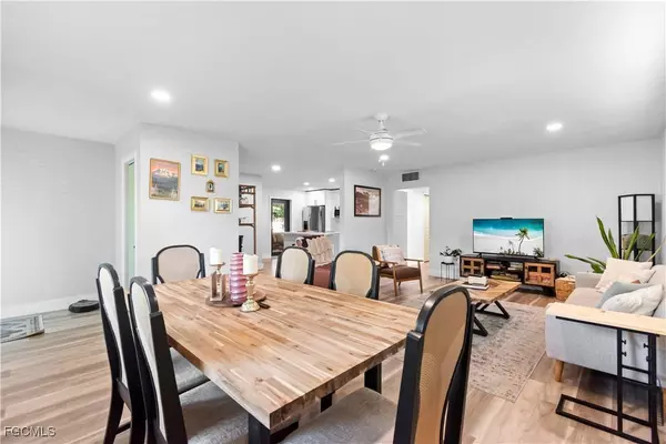 1373 Morningside DR, Fort Myers, FL 33901