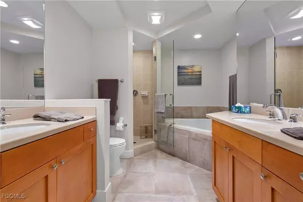 2110 W 1st ST #101, Fort Myers, FL 33901