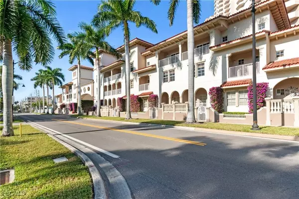 2110 W 1st ST #101, Fort Myers, FL 33901