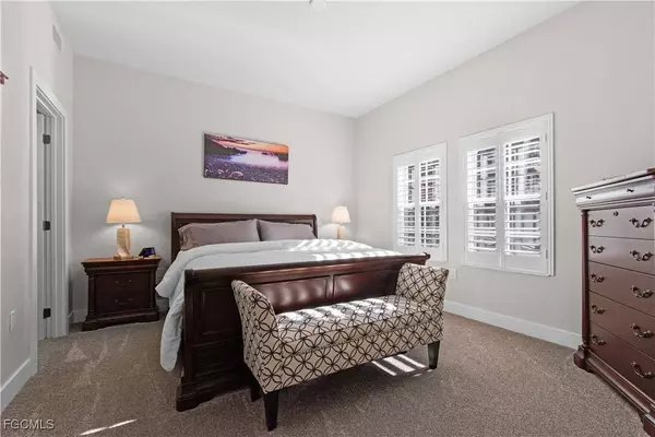 2110 W 1st ST #101, Fort Myers, FL 33901