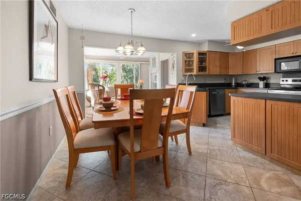 7400 College Pkwy #2D, Fort Myers, FL 33907