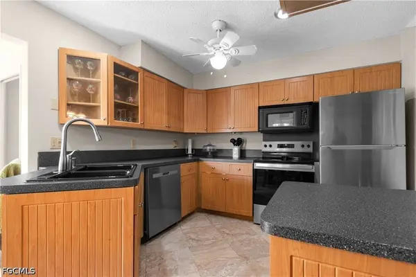 7400 College Pkwy #2D, Fort Myers, FL 33907