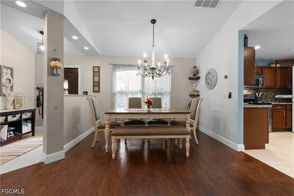 611 Cleveland AVE, Lehigh Acres, FL 33972