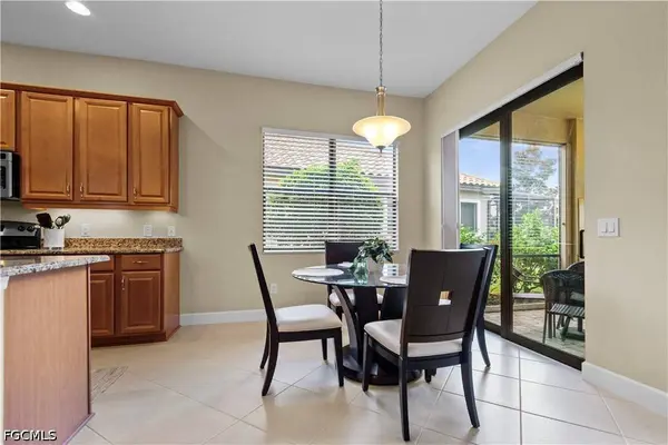 9292 Isla Bella CIR, Bonita Springs, FL 34135