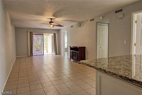 1100 Pondella RD #807, Cape Coral, FL 33909