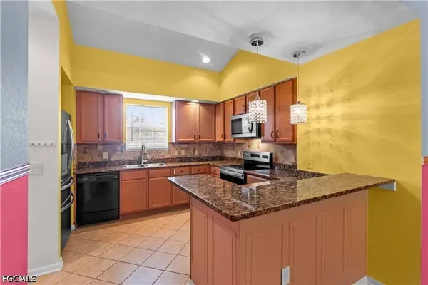10046 Via Colomba CIR #203, Fort Myers, FL 33966