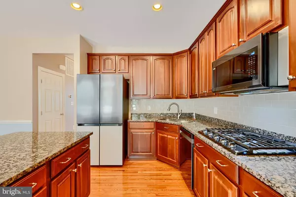 7570 MAIDEN HEAD DR, Hanover, MD 21076