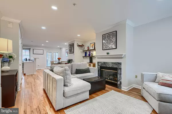 1022 S STREEPER ST, Baltimore, MD 21224