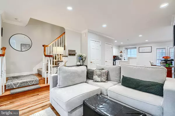 1022 S STREEPER ST, Baltimore, MD 21224