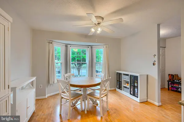 239 CHARLESTON CT, La Plata, MD 20646