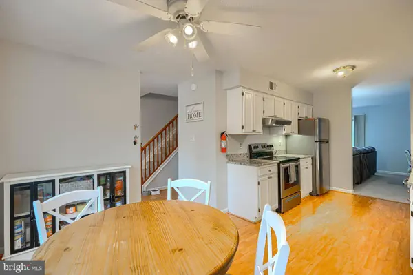 239 CHARLESTON CT, La Plata, MD 20646