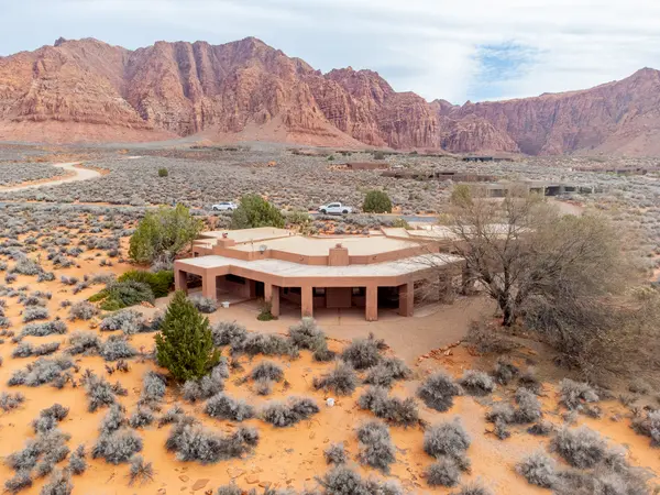 1657 N Kayenta dr Ivins Ut 8476
