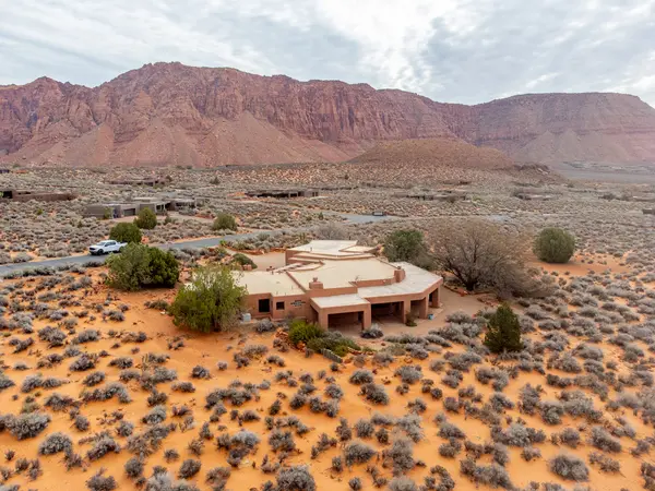 1657 N Kayenta dr Ivins Ut 8476