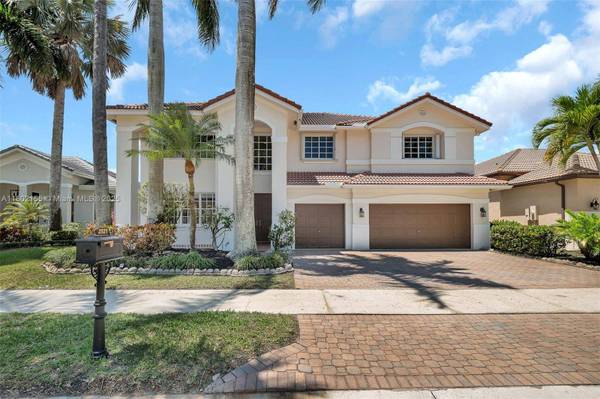 2521 Hunters Run Way, Weston, FL 33327