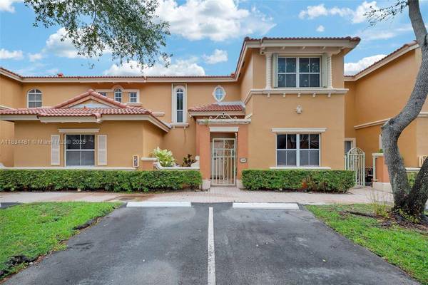 8511 NW 141st Ter #402, Miami Lakes, FL 33016