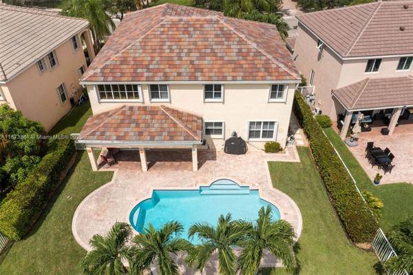 3844 W Falcon Ridge Cir, Weston, FL 33331