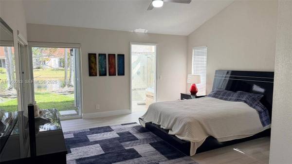 582 Spinnaker, Weston, FL 33326