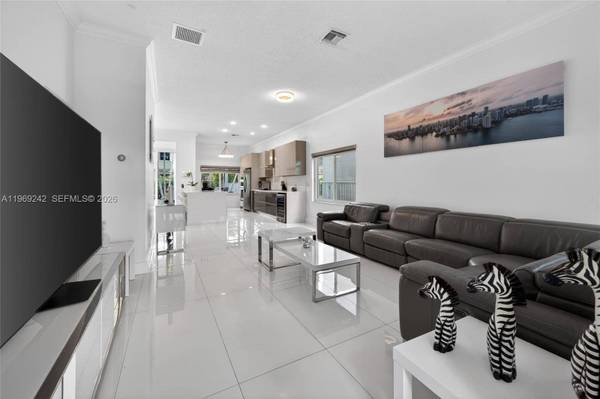 4115 Sabal Ridge Cir, Weston, FL 33331