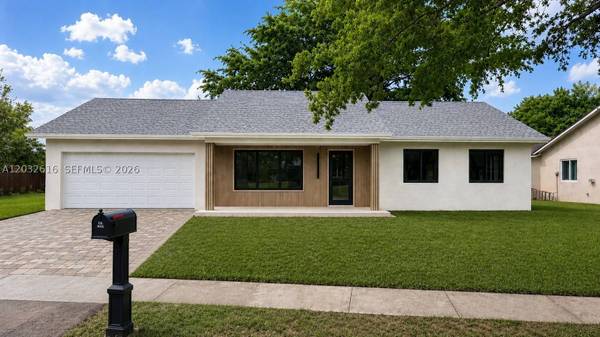 8668 SW 50th St, Cooper City, FL 33328