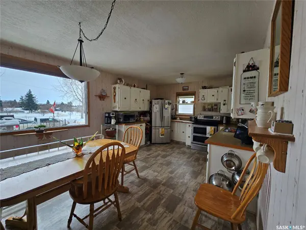 676 3rd AVENUE NE, Swift Current, SK S9H 2H5