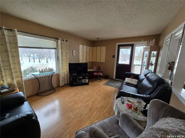 676 3rd AVENUE NE, Swift Current, SK S9H 2H5