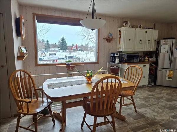 676 3rd AVENUE NE, Swift Current, SK S9H 2H5