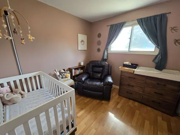 208 Clinton Pl, Swift Current, SK S9H 4K2