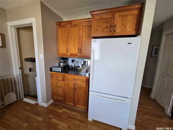 208 Clinton PLACE, Swift Current, SK S9H 4K2