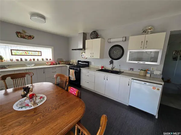41 7th AVENUE NE, Swift Current, SK S9H 2N2