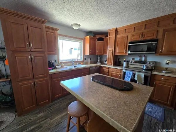 94 Prairie Sun COURT, Swift Current, SK S9H 3X6
