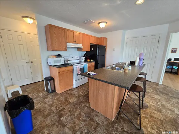 1275 South Railway STREET E #22, Swift Current, SK S9H 5P3