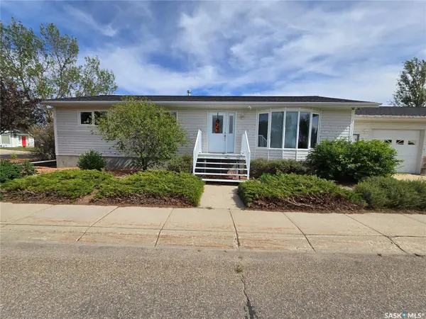 523 Maxwell DRIVE, Swift Current, SK S9H 4Z6