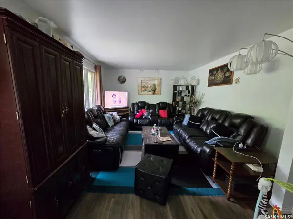 152 5th AVENUE SE, Swift Current, SK S9H 3M7