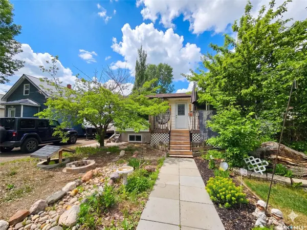 152 5th AVENUE SE, Swift Current, SK S9H 3M7